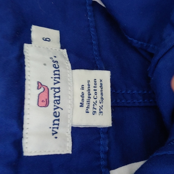 Vineyard Vines whale shorts, 3 1/2" inseam, sz 6 - Picture 5 of 7